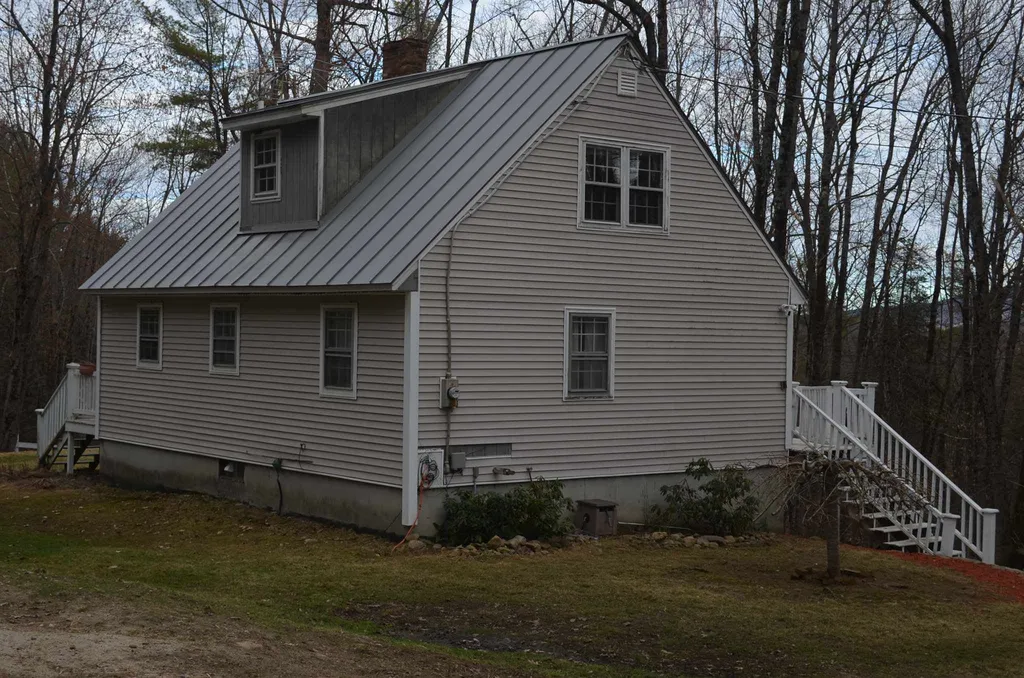 60 Dean Road Danbury NH 03230