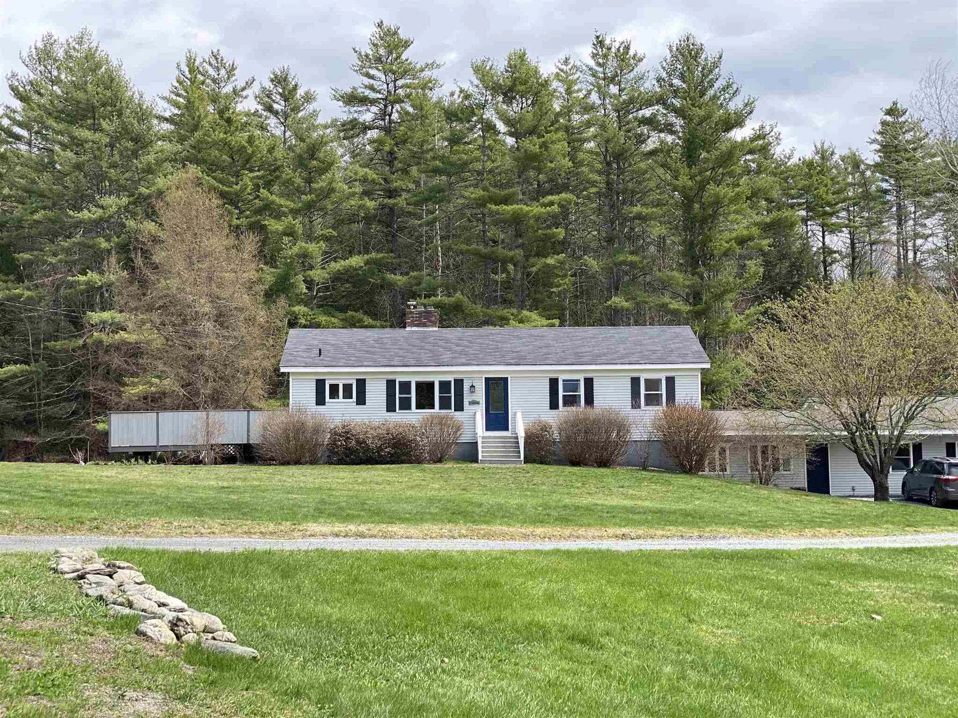 82 Rivervale Road Piermont NH 03779