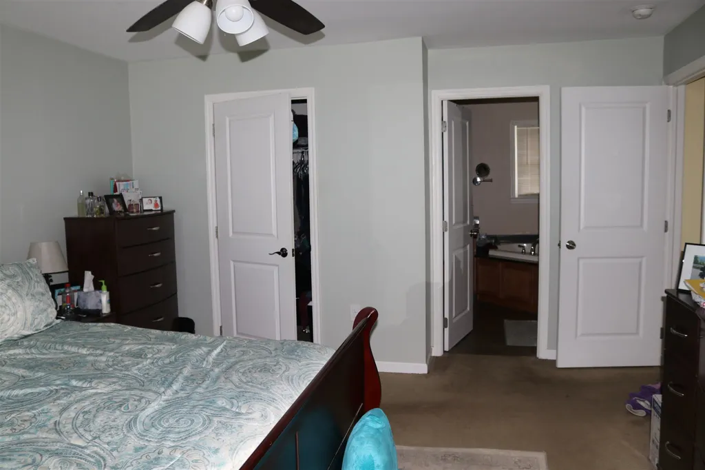 11 Collins Circle Rochester NH 03867