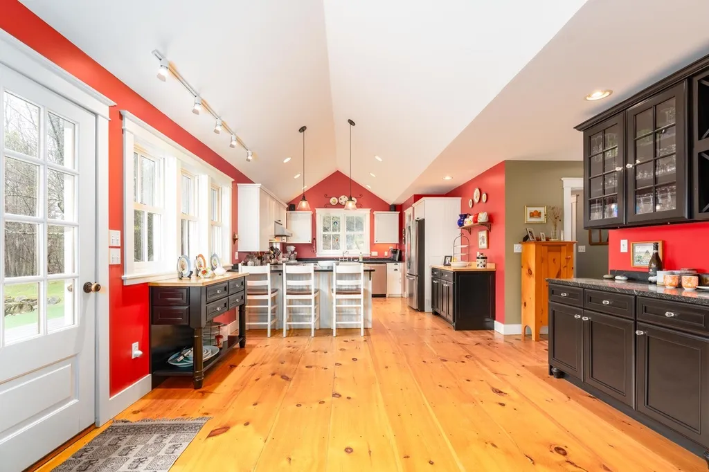 4411 Munger Street New Haven VT 05472