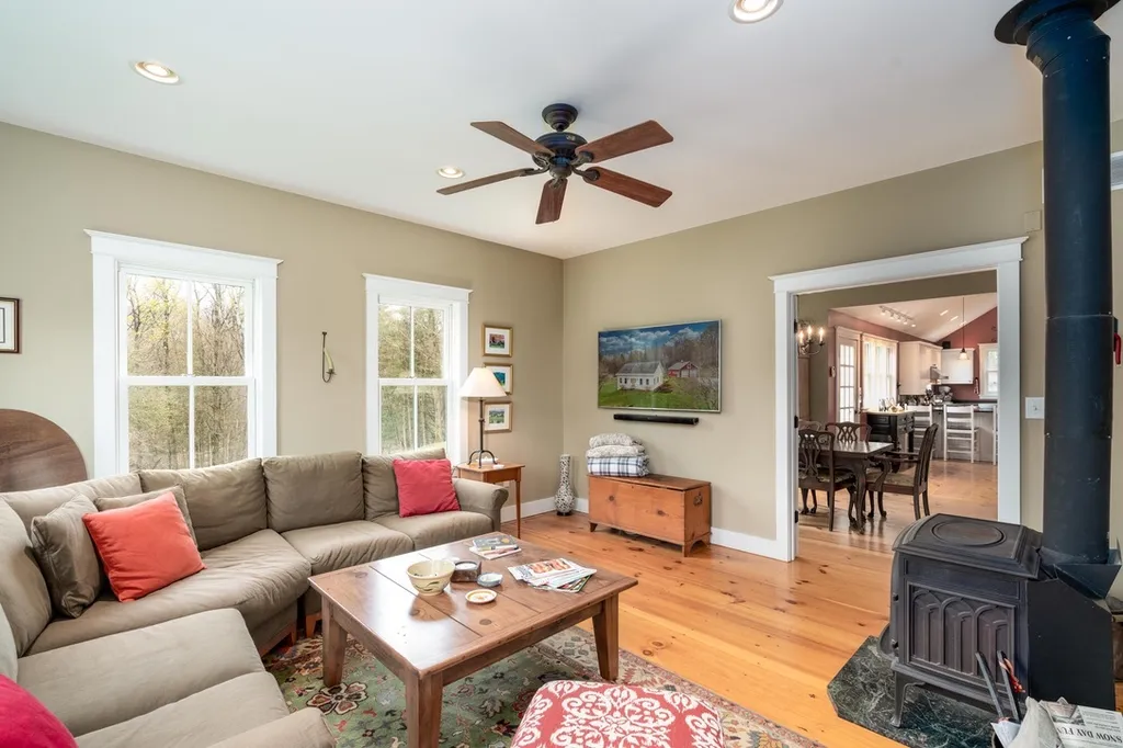 4411 Munger Street New Haven VT 05472