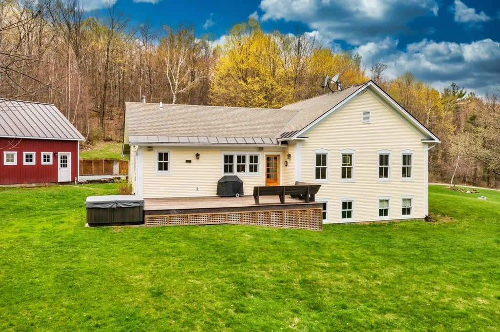 4411 Munger Street New Haven VT 05472
