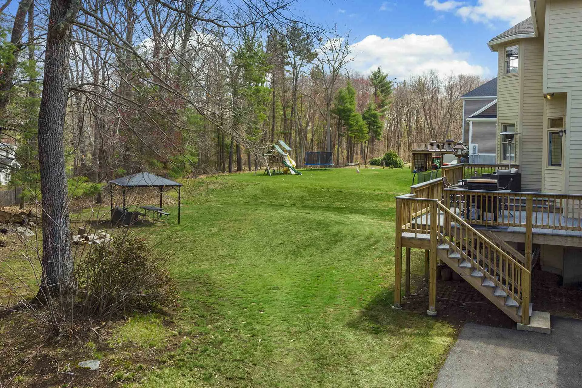 12 Karen Lane Salem NH 03079