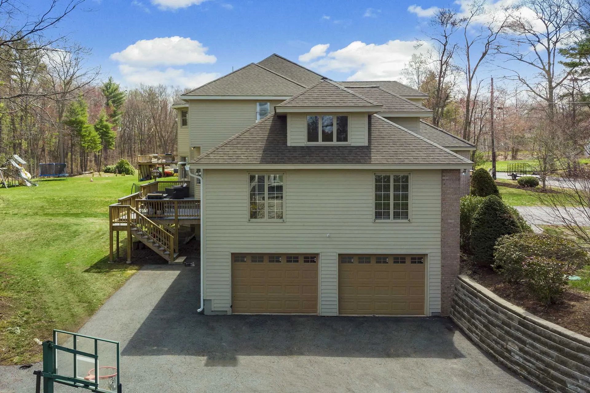 12 Karen Lane Salem NH 03079