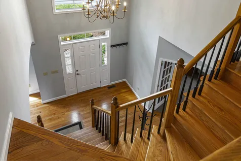 12 Karen Lane Salem NH 03079