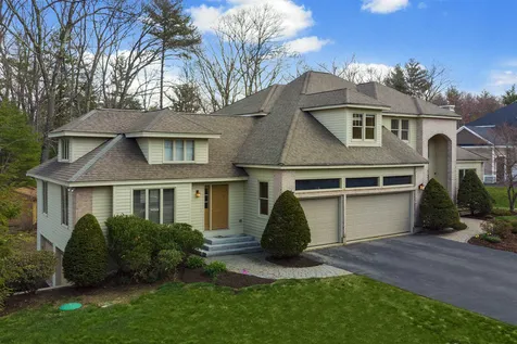 12 Karen Lane Salem NH 03079