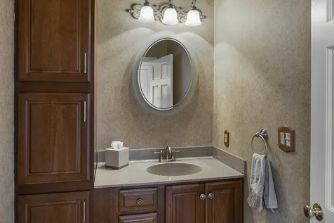 12 Karen Lane Salem NH 03079