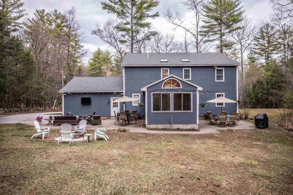 2 Belmont Lane Amherst NH 03031