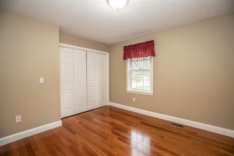 2 Belmont Lane Amherst NH 03031