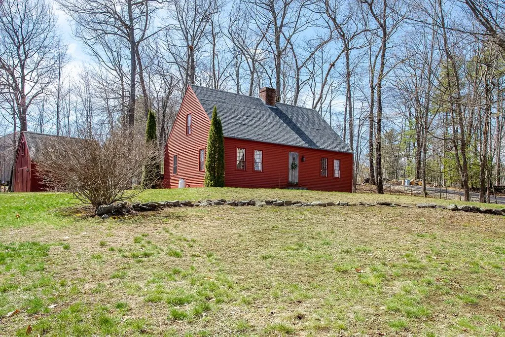 5 Harlans Way Dover NH 03820