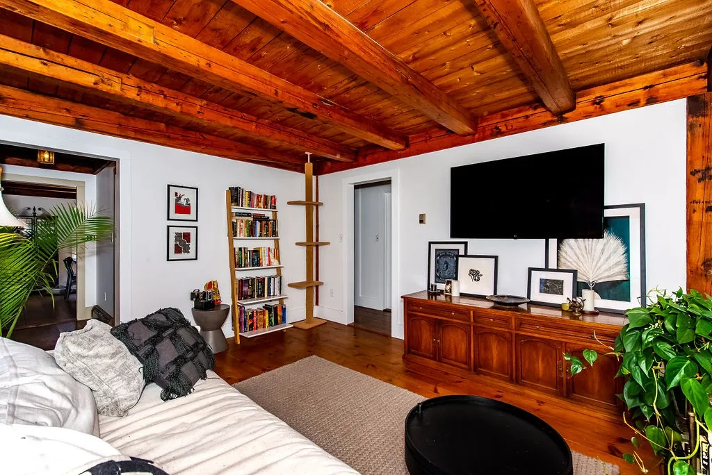 5 Harlans Way Dover NH 03820