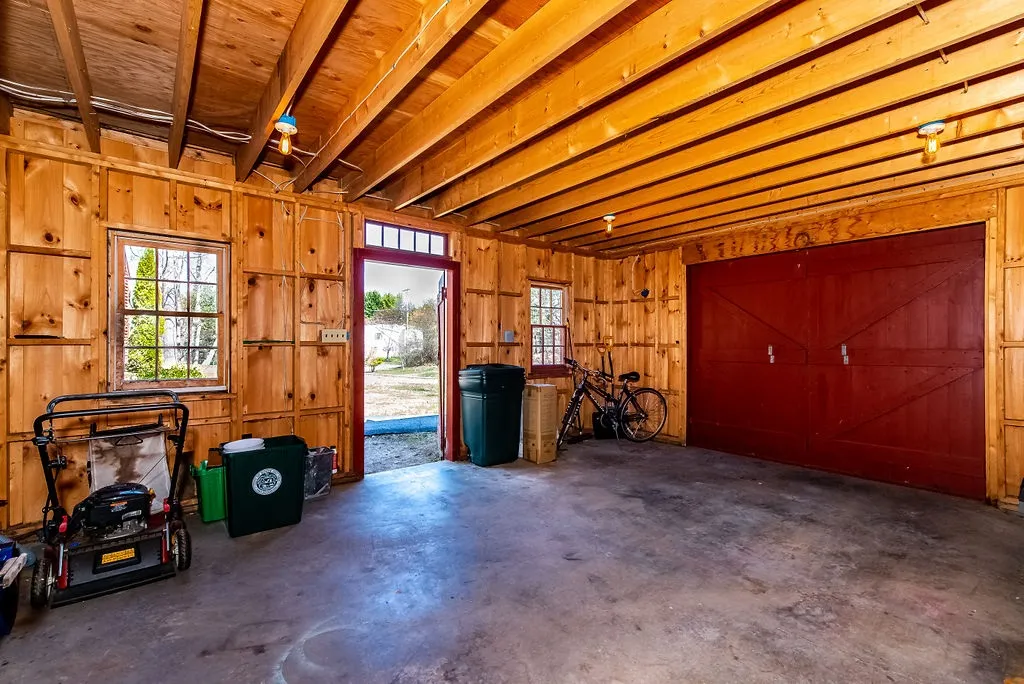 5 Harlans Way Dover NH 03820