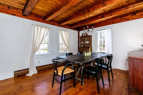5 Harlans Way Dover NH 03820