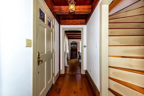 5 Harlans Way Dover NH 03820