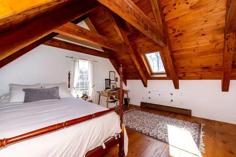 5 Harlans Way Dover NH 03820