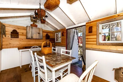 5 Harlans Way Dover NH 03820