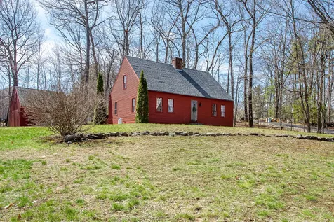 5 Harlans Way Dover NH 03820