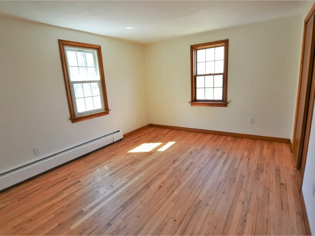 29 South Crest Drive Burlington VT 05401