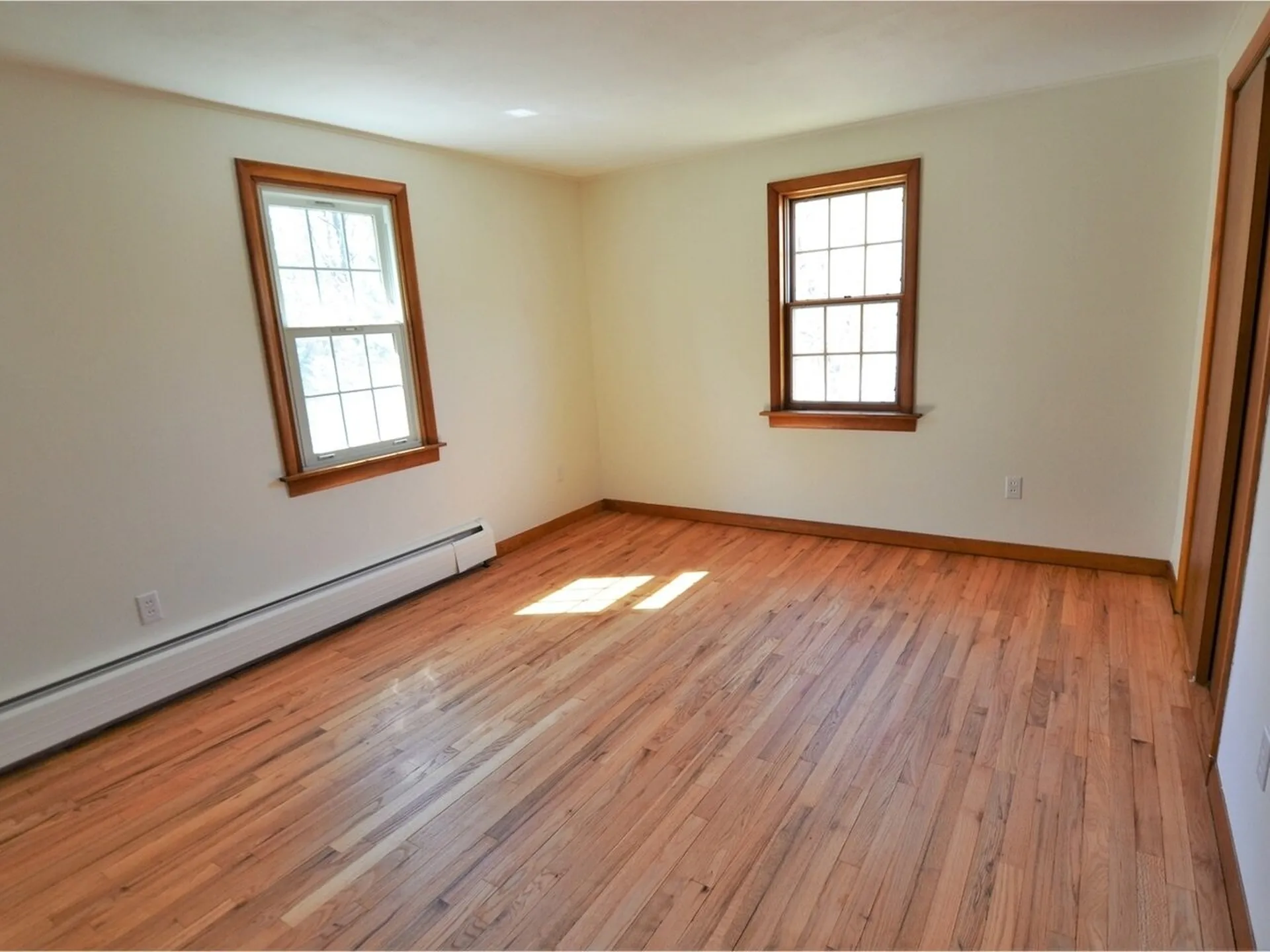 29 South Crest Drive Burlington VT 05401