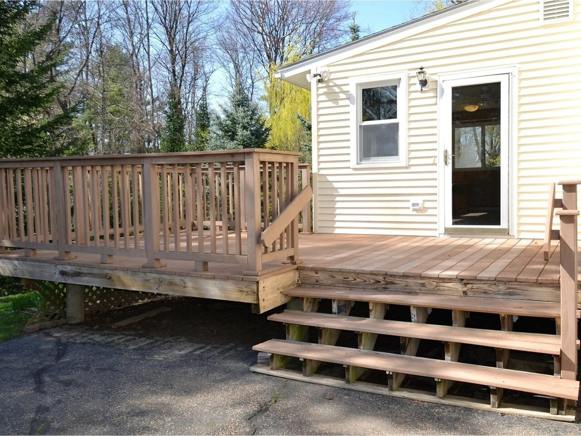 29 South Crest Drive Burlington VT 05401