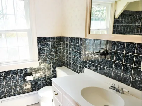 29 South Crest Drive Burlington VT 05401