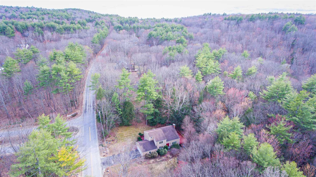 10 Brown Hill Road Bow NH 03304