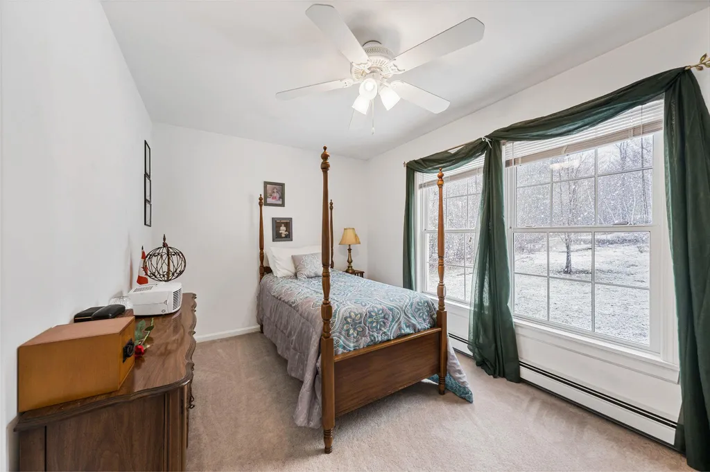 34 Clearwood Lane Northfield NH 03276