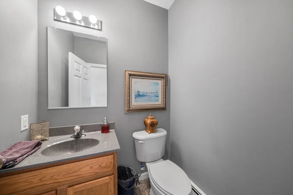 34 Clearwood Lane Northfield NH 03276