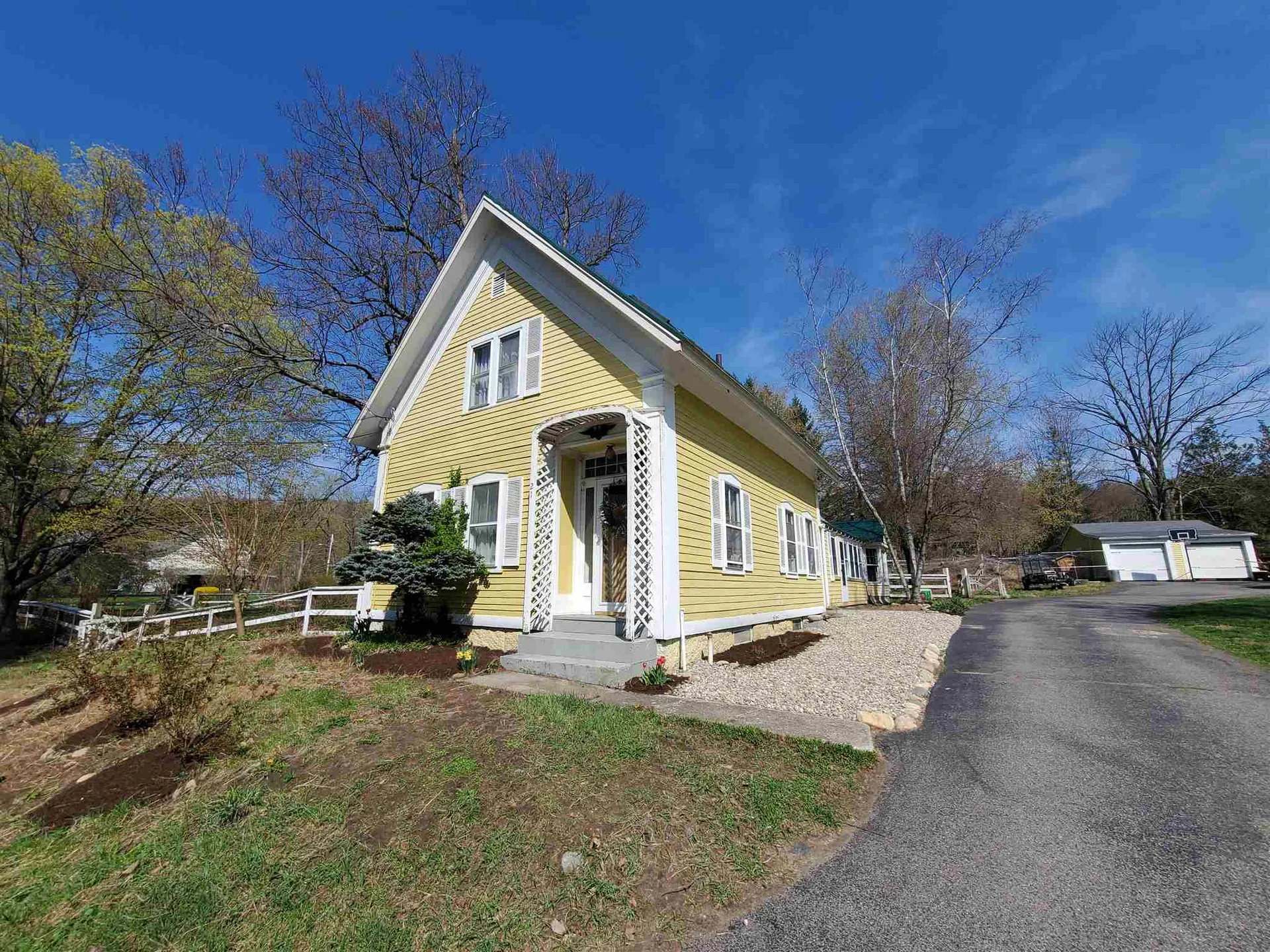 21 Rubeor Drive Hinsdale NH 03451