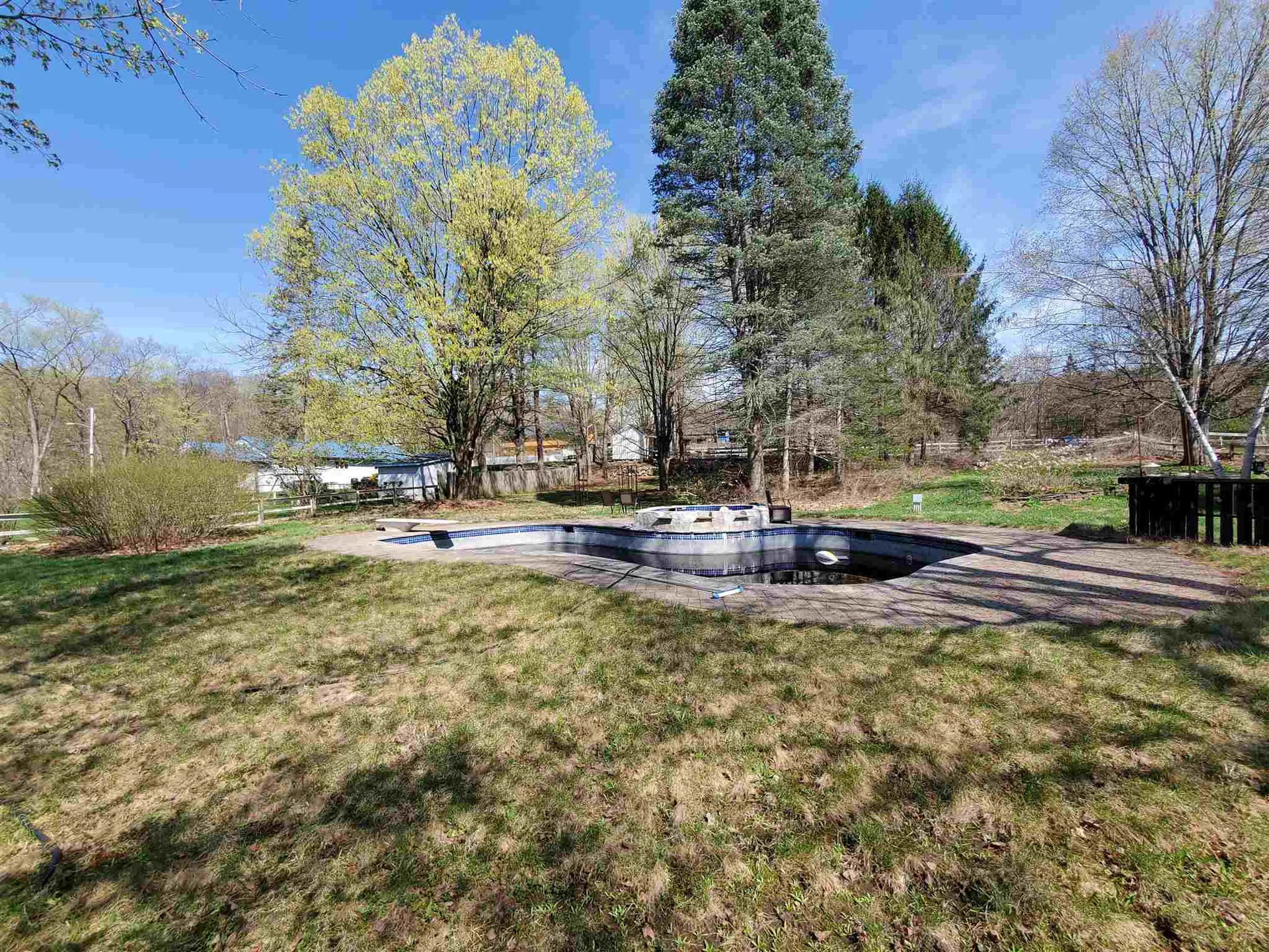 21 Rubeor Drive Hinsdale NH 03451