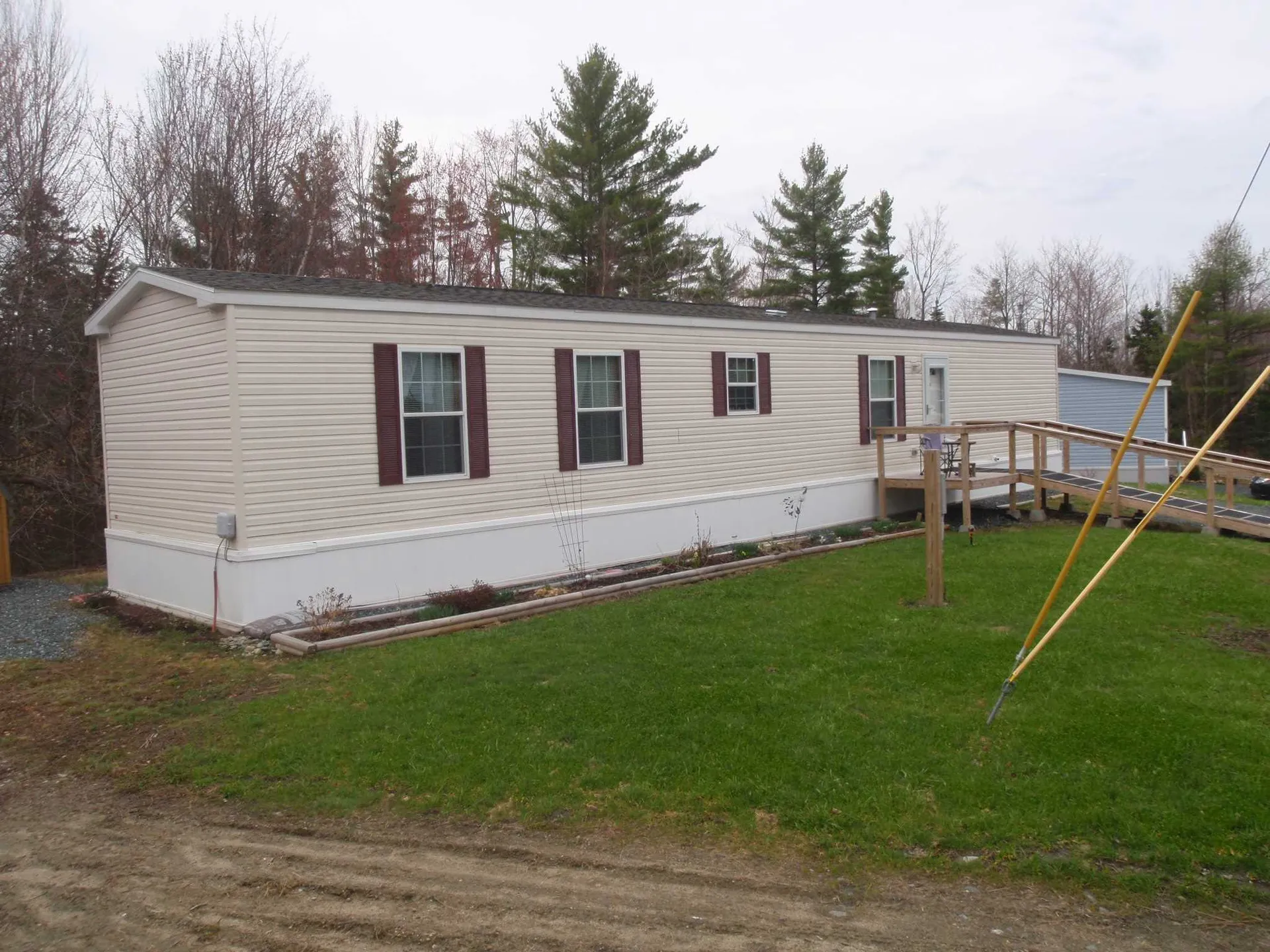 27 Lunar Drive Canaan NH 03741