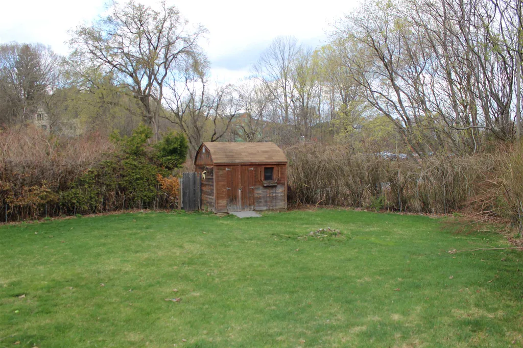 56 Union Street Windsor VT 05089