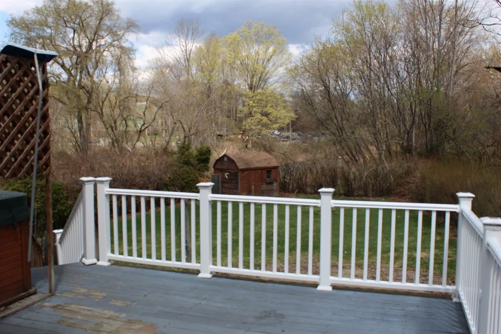 56 Union Street Windsor VT 05089