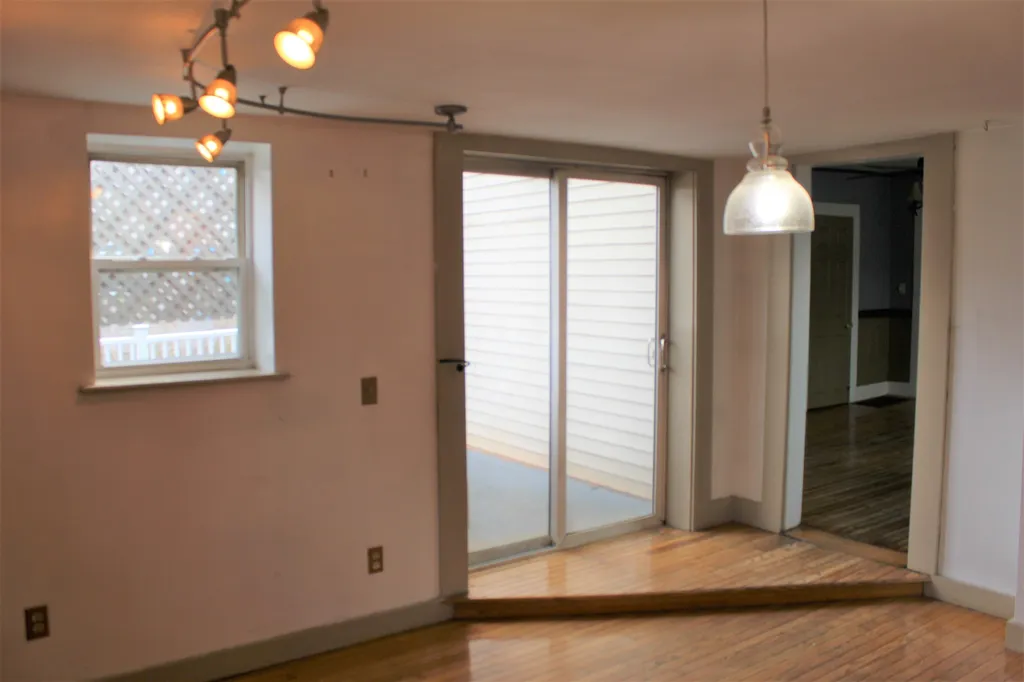 56 Union Street Windsor VT 05089