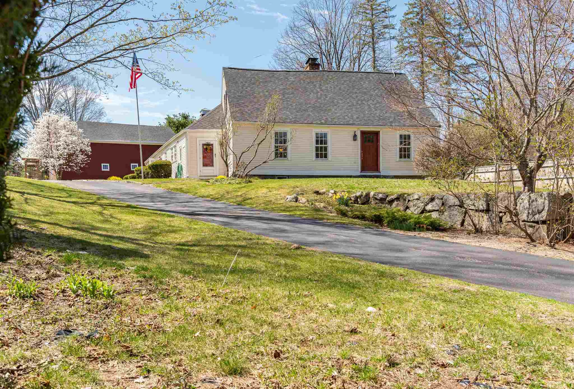 64 N Amherst Road Bedford NH 03110