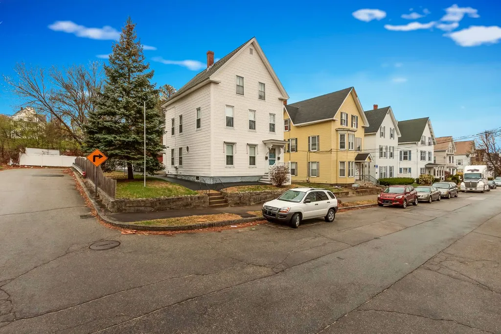 99 Dionne Drive Manchester NH 03102