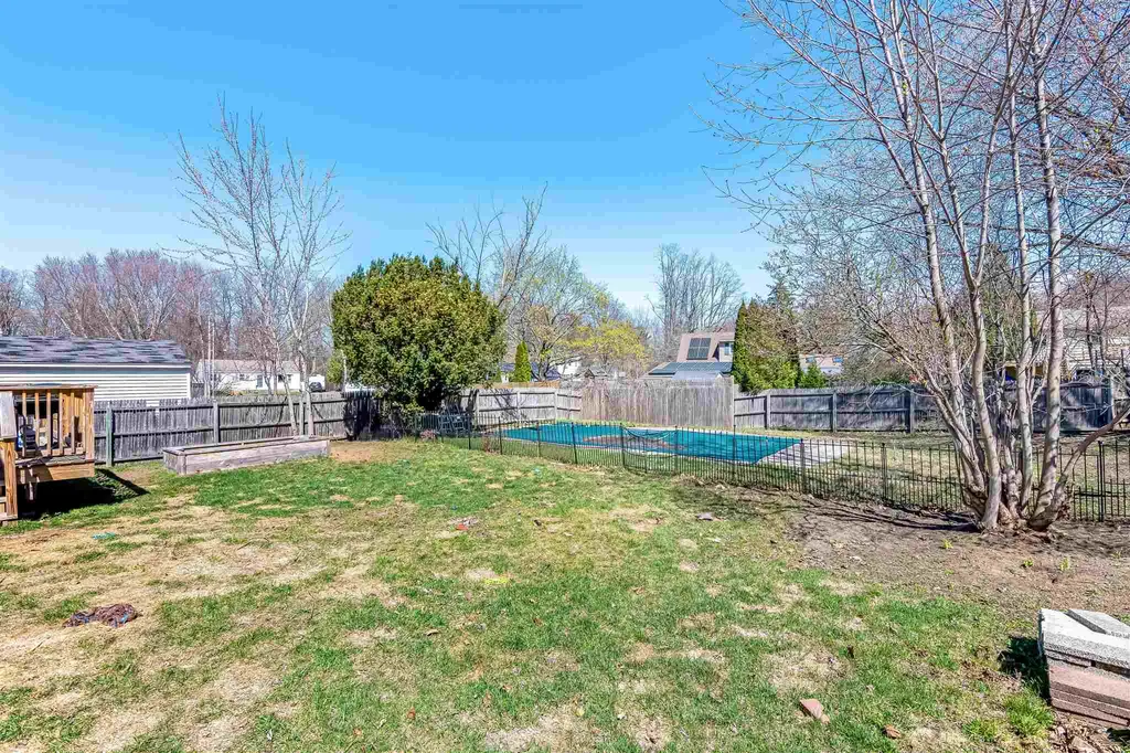 397 Ethan Allen Parkway Burlington VT 05408