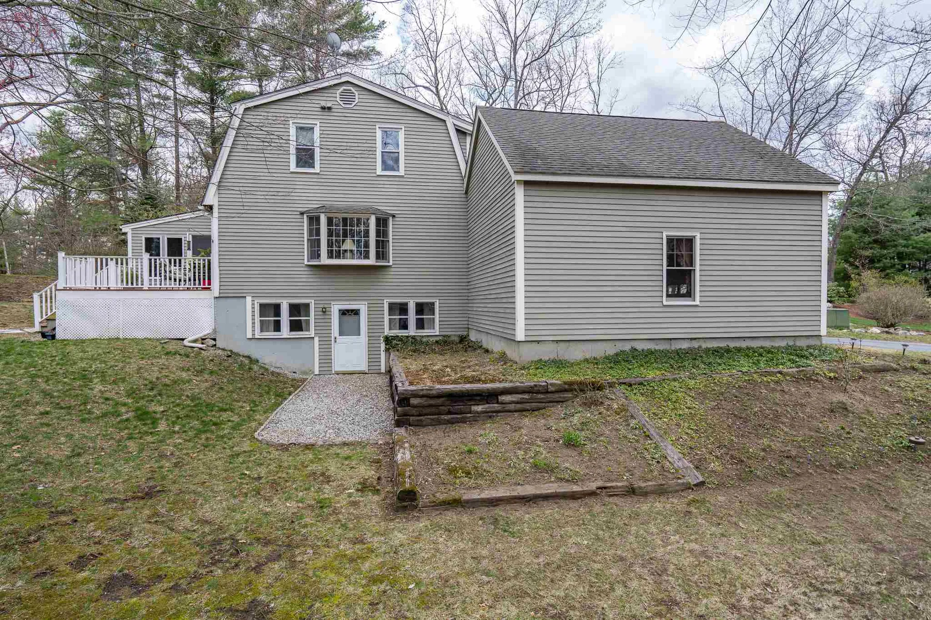 7 Brays Lane Amherst NH 03031
