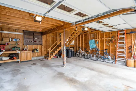 7 Brays Lane Amherst NH 03031