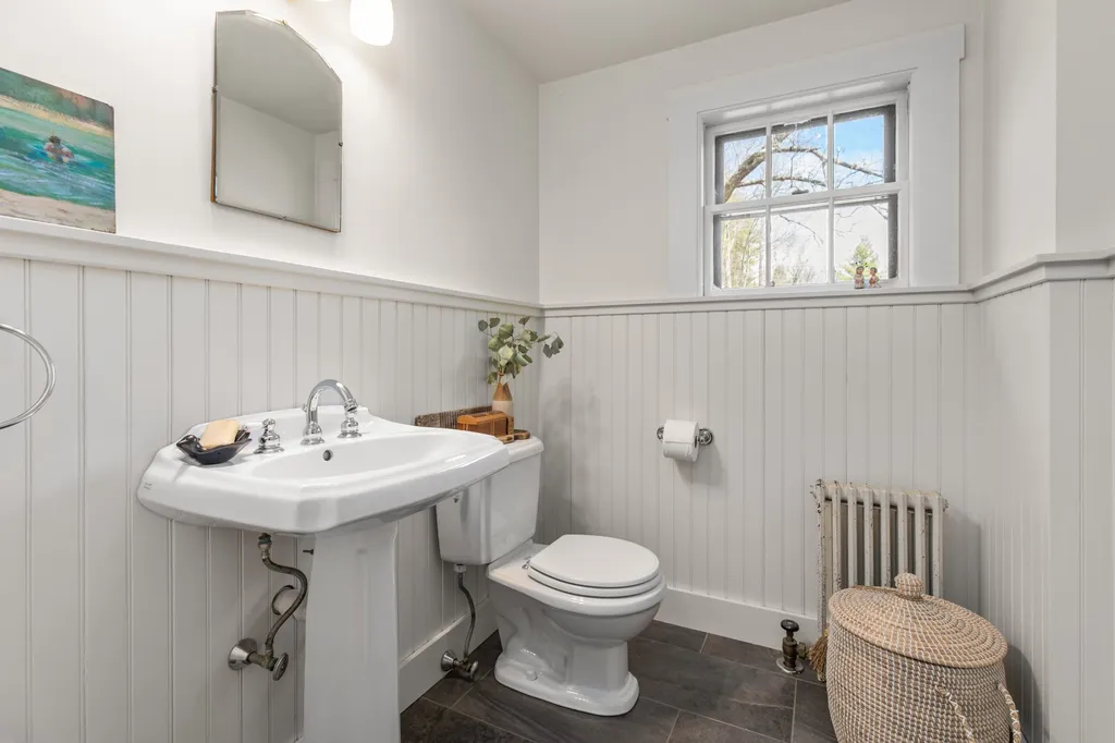 68 Dover Road Eliot ME 03903