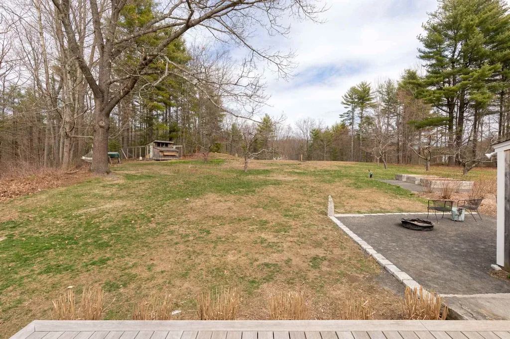 68 Dover Road Eliot ME 03903