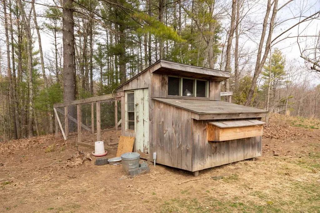 68 Dover Road Eliot ME 03903