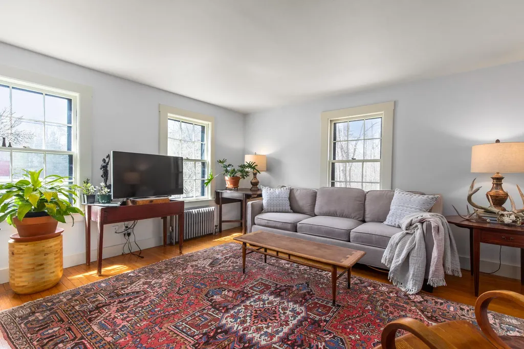 68 Dover Road Eliot ME 03903