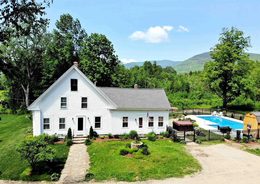 194 Whiteface Intervale Road Sandwich NH 03259