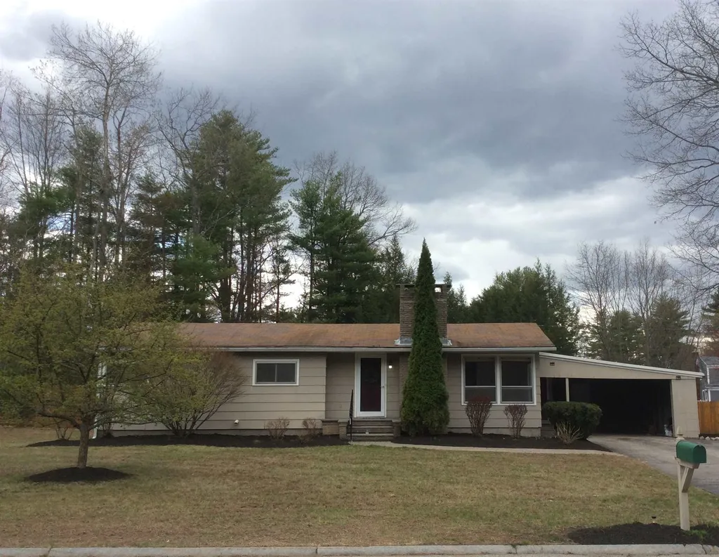 14 N Curtisville Road Concord NH 03301