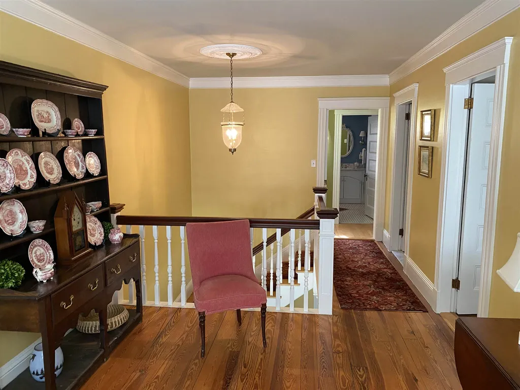 63 Sewall Road Wolfeboro NH 03894
