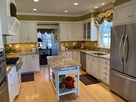 63 Sewall Road Wolfeboro NH 03894