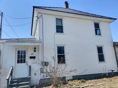 49 Myrtle Street Newport NH 03773