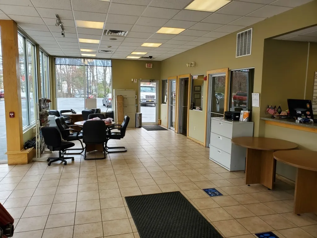1378 Hooksett Road Hooksett NH 03106