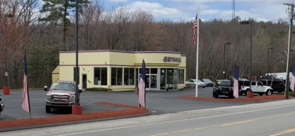 1378 Hooksett Road Hooksett NH 03106